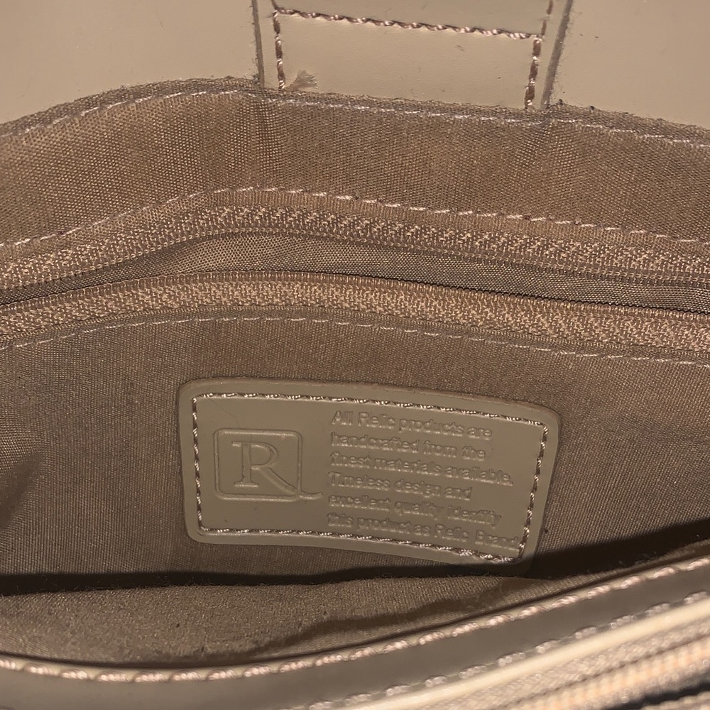 Relic Beige Embossed Handbag! - Picture 5 of 8